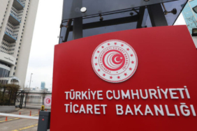 ticaret-bakanligindan-2025-ilk-yari-yil-denetimleri-guvenli-urunler-icin-siki-takip-2UptnzUn.jpg