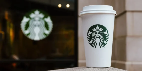 Starbucks Kuzey Amerika Genelindeki Yaklaşık 250 Mağazasını Kapatacağını Duyurdu