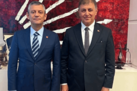 YENİ Parti Grup Başkanvekili Ali Mahir Başarır Cemil Tugay'ın AKP'ye Geçişini Eleştirdi